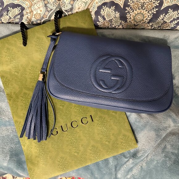 100% Authentic Gucci Pebbled Calfskin Medium Soho Flap Crossbody Periwinkle - Picture 2 of 13
